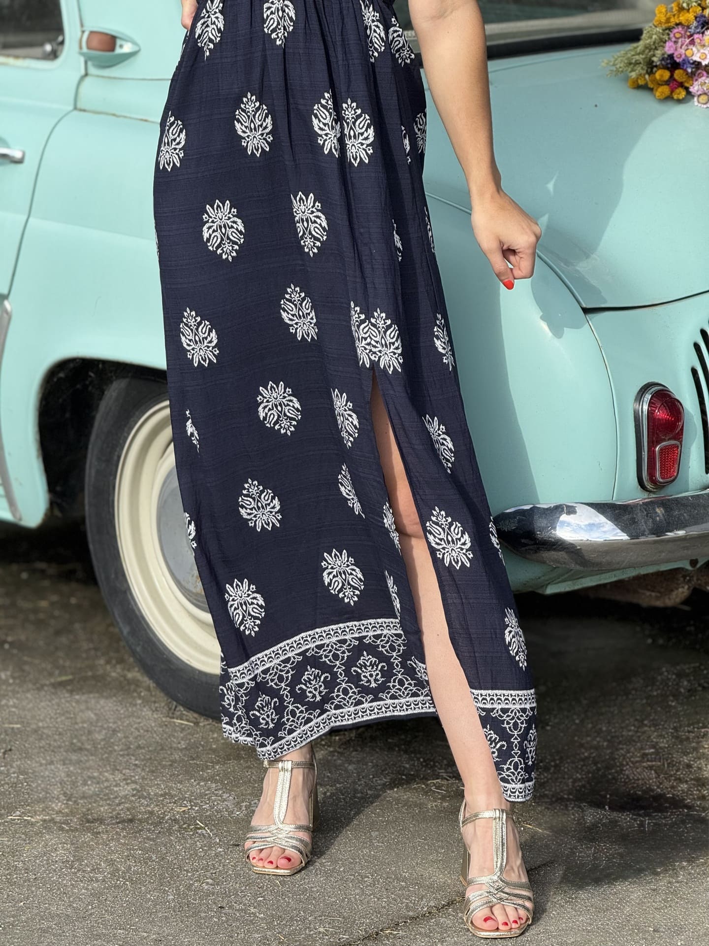Robe Asia - Image 4