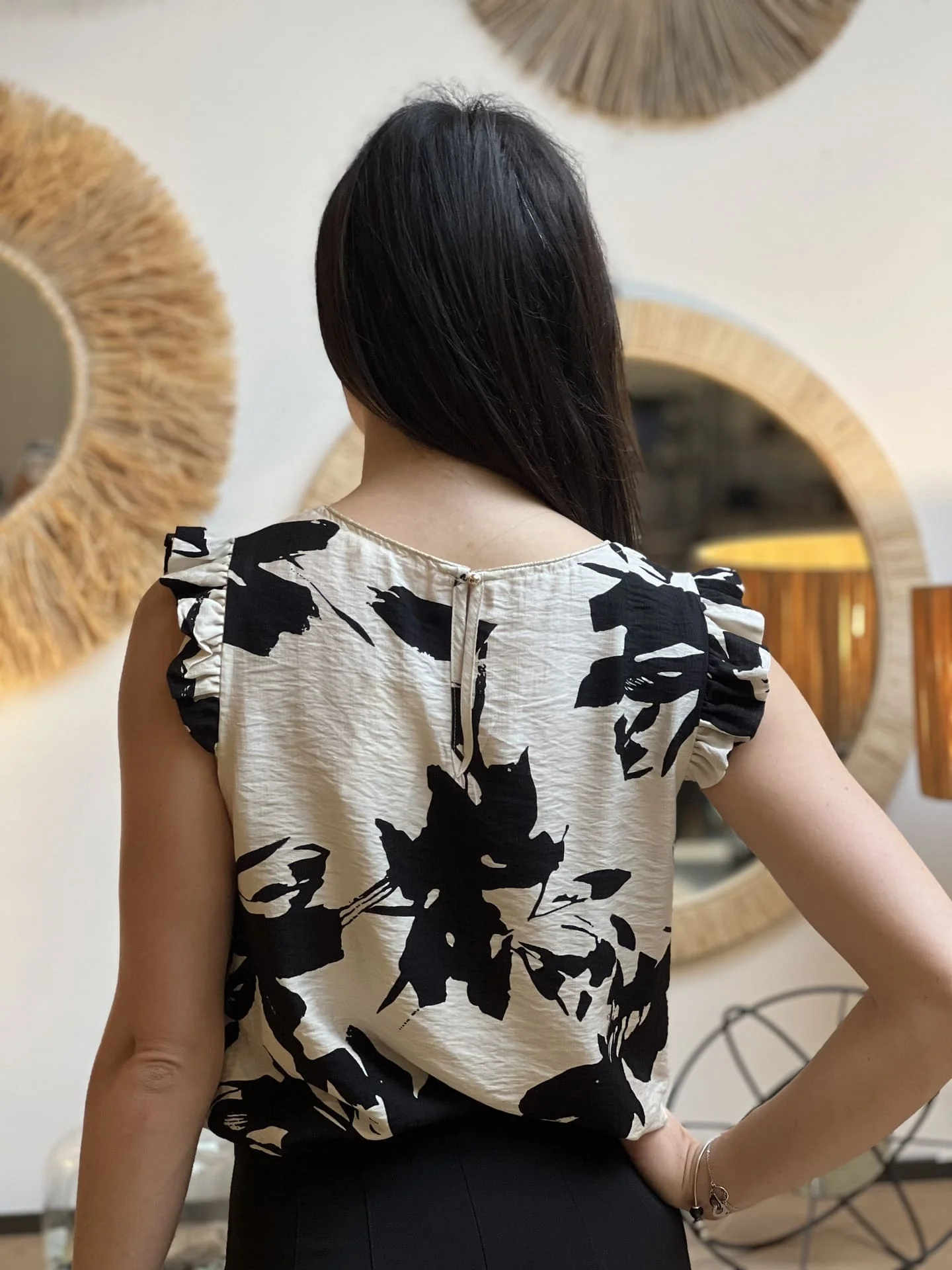 Top Elise - Image 12
