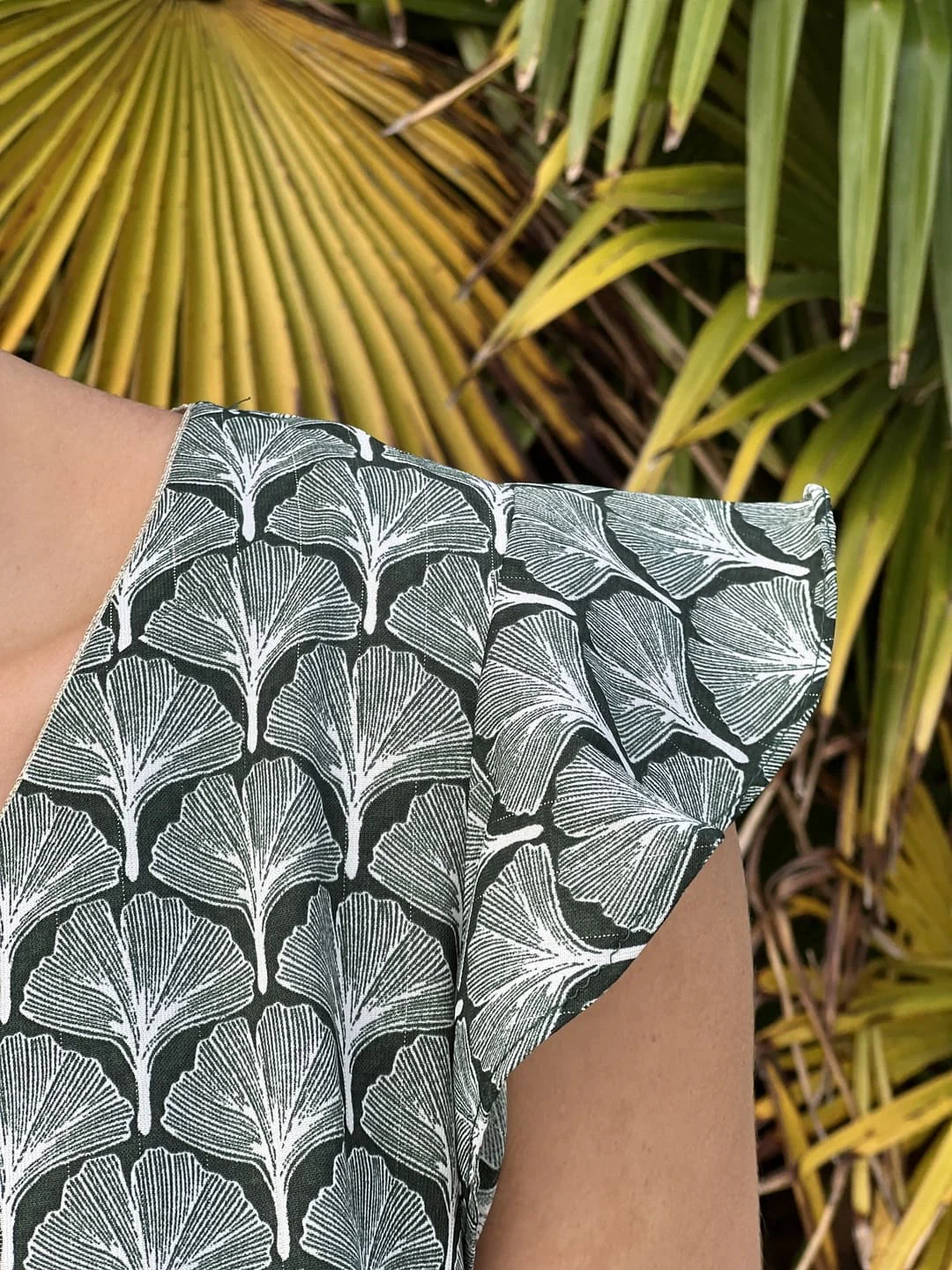 Top Isélia - Image 5